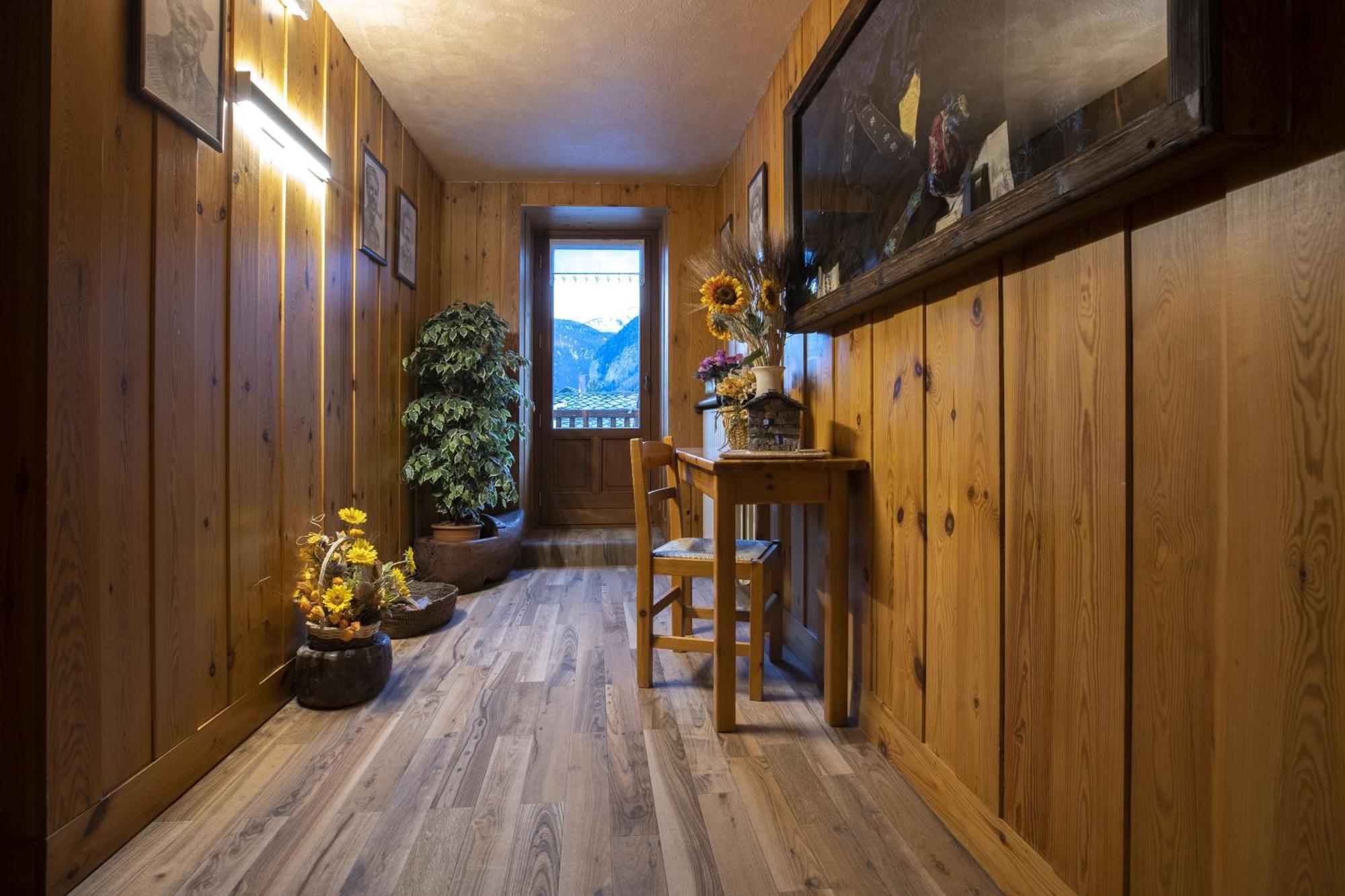 Hotel Des Glaciers Courmayeur Exterior photo
