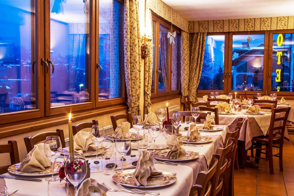Hotel Des Glaciers Courmayeur Exterior photo